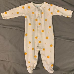 3M pumpkin button outfit. Worn once